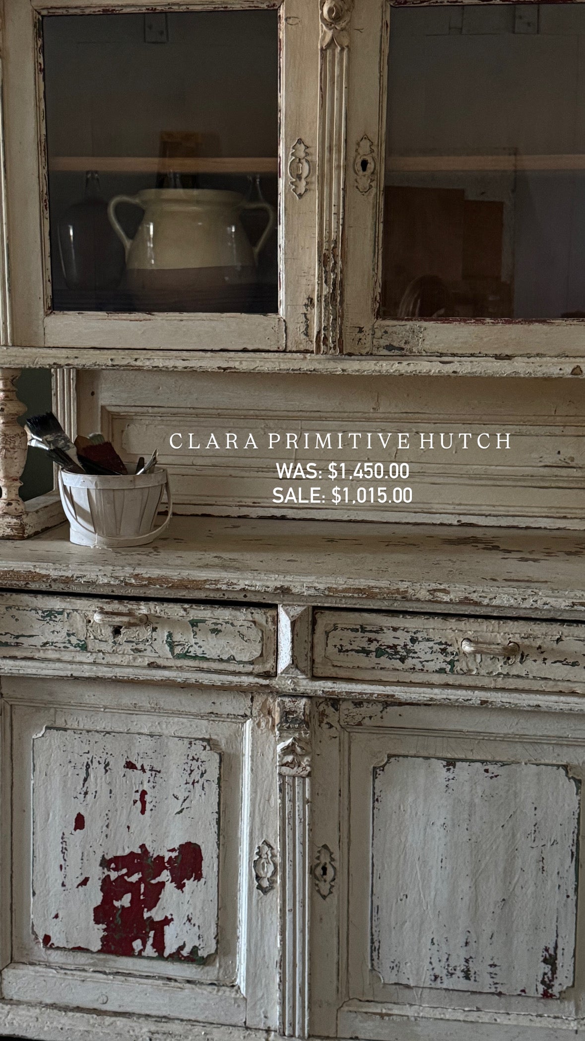 Clara European Chippy Hutch