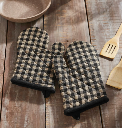 Cottage Check Oven Mitts