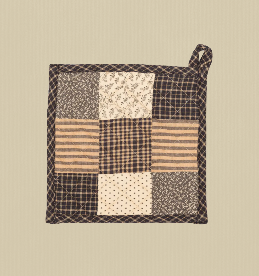 Cottage Patchwork Pot Holder