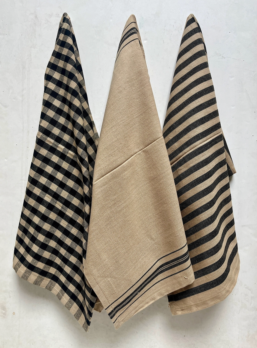 Cottage Dish Towel Trio