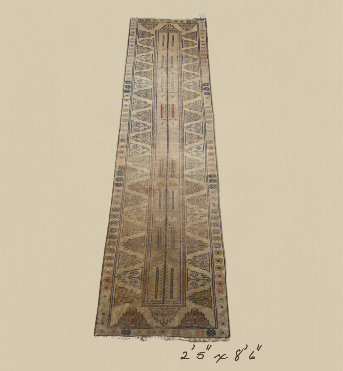 Veda Turkish Runner | 2'5" x 8'6"