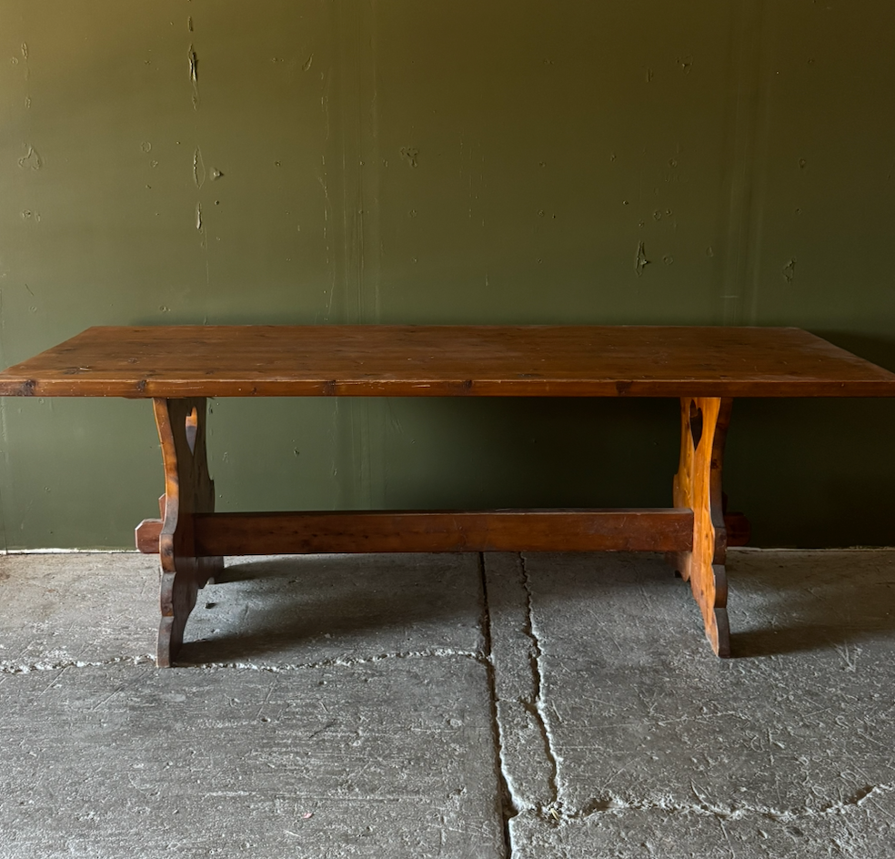 Carved Leg 19th Century Hungarian Dining Table